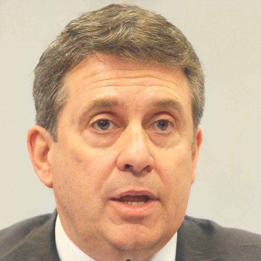 Ritratto di Davide Santoro