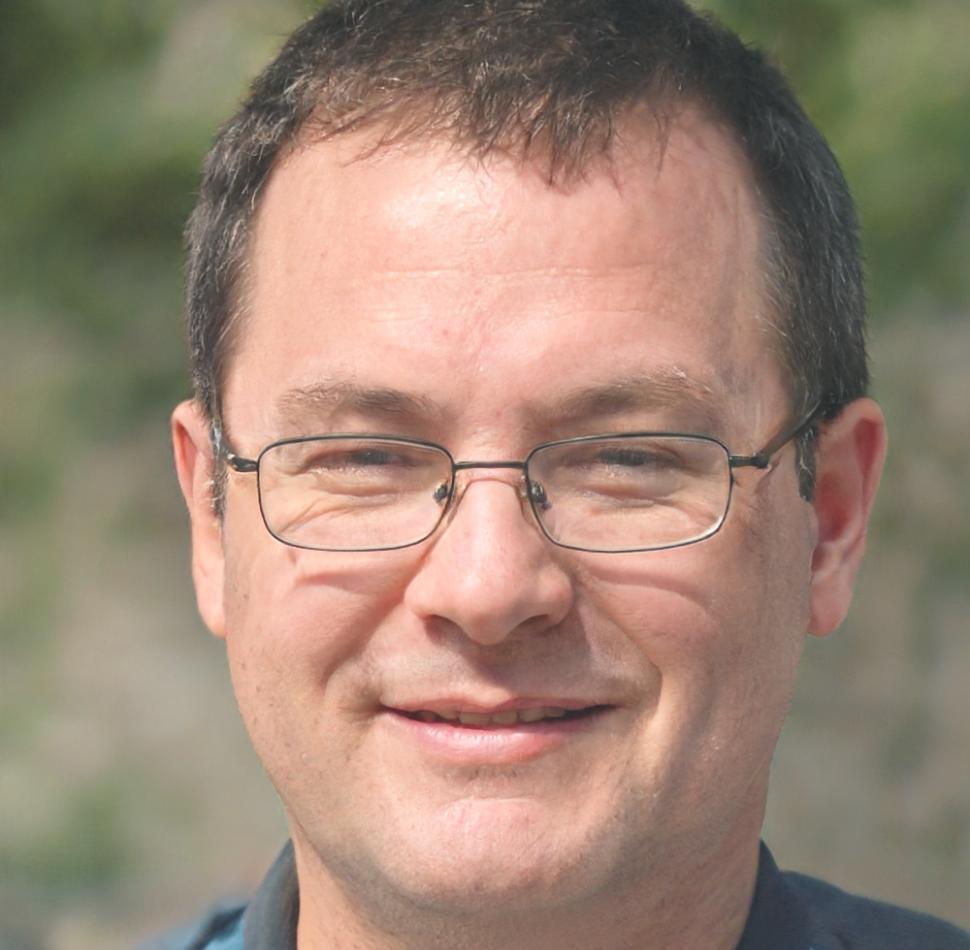 Facilitatore che guida workshop creativi